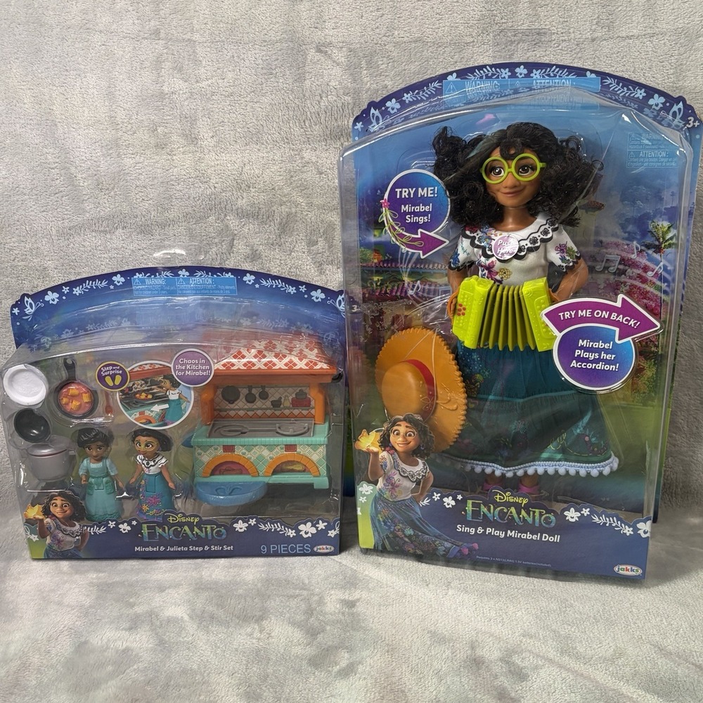 Disney Encanto Lot Of 2 - Kitchen Set & Mirabela Sing & Play‎